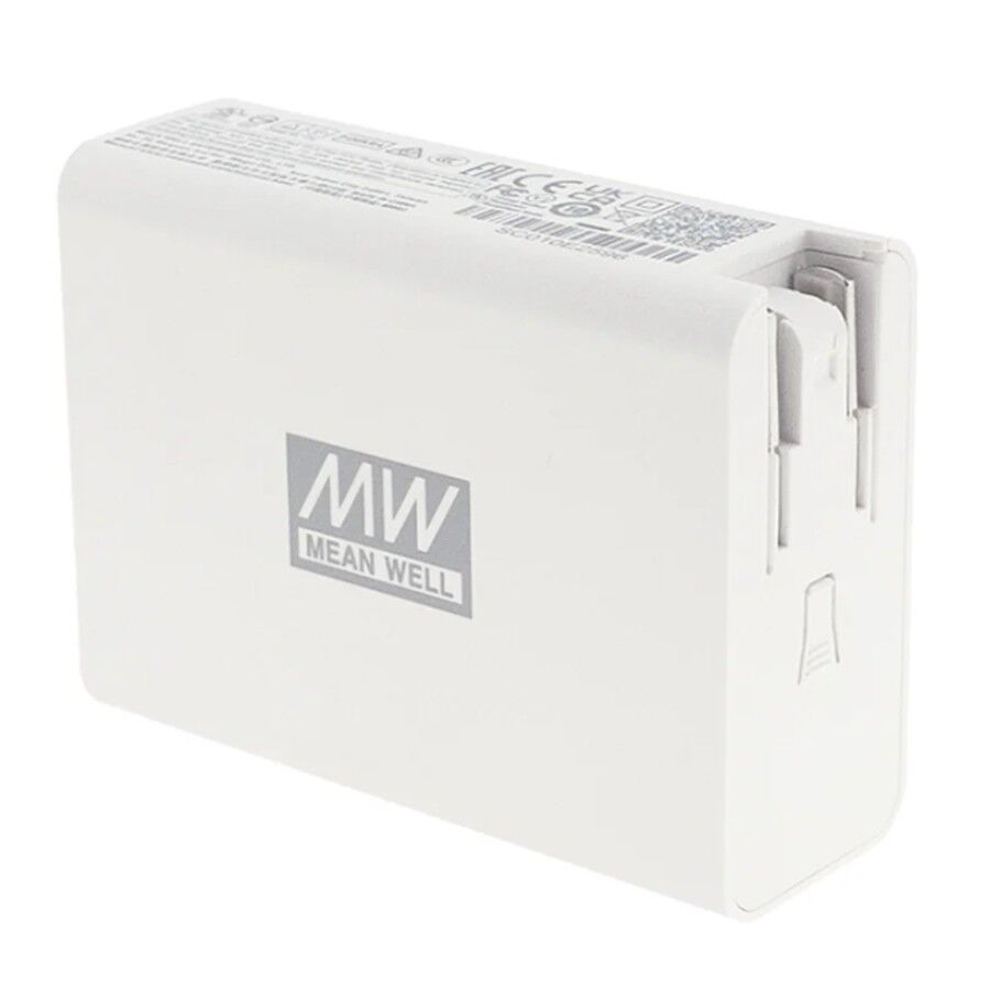 NGE100, 4 Portlu 100W Hızlı Şarj Aleti