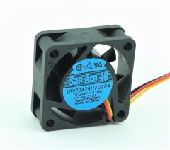 109P0424H7D28, 40x40x15mm 24VDC 0.08A 3 Kablolu Fan